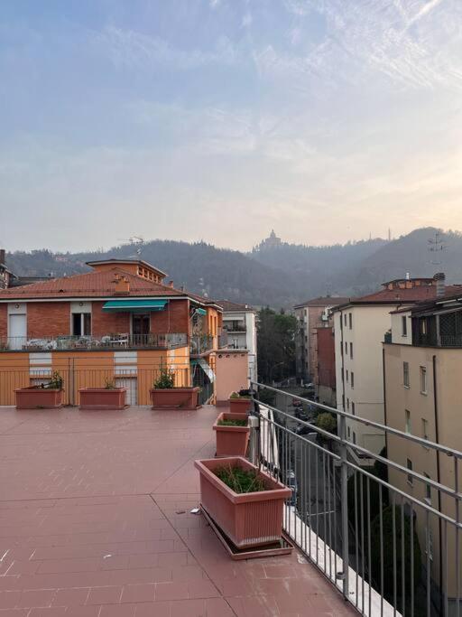 Apartament Attico Vista San Luca Bolonia Zewnętrze zdjęcie